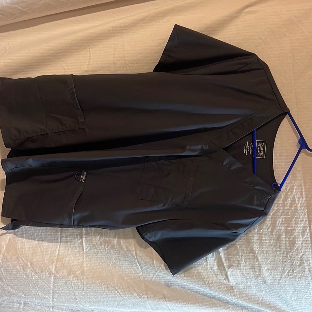 Cherokee men’s scrubs NEW
